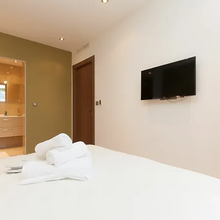 Apartment Palais Des Lieges Yhoost